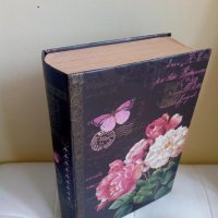 Налична кутия книга с изписани  години с рози декорация, снимка 4 - Декорация за дома - 36911098