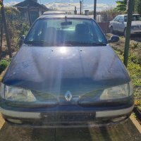 Renault Megane Scenic 1.6 за части, снимка 1 - Автомобили и джипове - 43912534