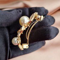 Красива метална шнола в златисто с перли и кристали и закопчаване с френски механизъм , снимка 14 - Аксесоари за коса - 39299982