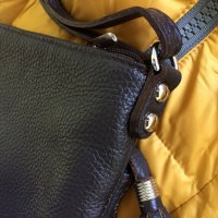 Малка кожена чанта. Кафява чантичка през рамо. Естествена кожа , снимка 4 - Чанти - 39637018