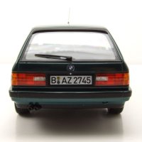 BMW 325i E30 Touring Kombi 1990 - мащаб 1:18 на Norev моделът е нов в кутия, снимка 8 - Колекции - 43115847