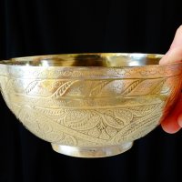 Персийска бронзова бонбониера,купа с тугри. , снимка 2 - Антикварни и старинни предмети - 28418110