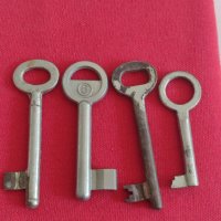 Лот ключове  стари редки за колекционери катинар, брава, куфар, резец 29251, снимка 1 - Антикварни и старинни предмети - 37408174