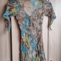 Красива блуза от нежна много тънка и прозрачна материя в синьо-бежава щампа, снимка 2 - Тениски - 39572796