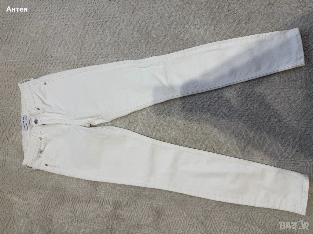Продавам дамски бели дънки на Calvin Clain, снимка 1