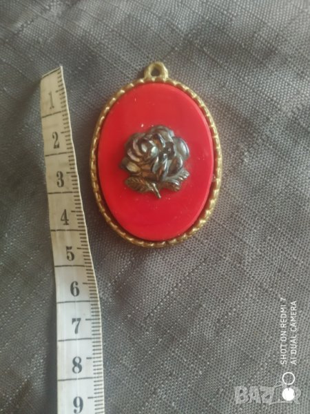 старо колие,медальон, снимка 1