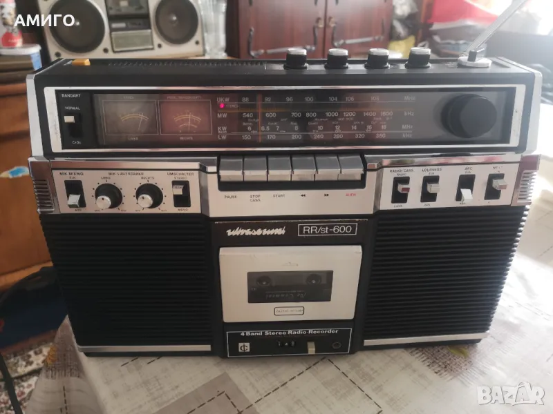 Продавам немски радиокасетофон , снимка 1