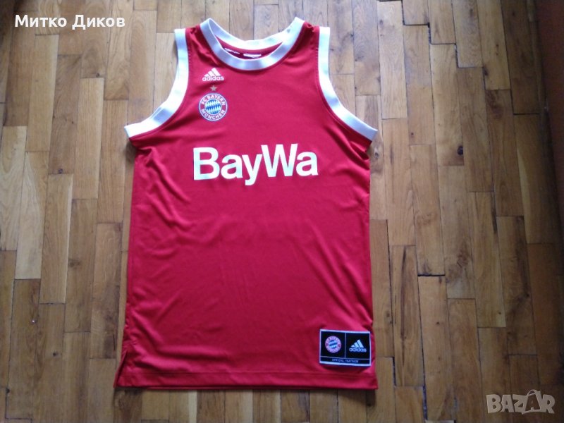 Байерн  Мюнхен потник Адидас размер С, снимка 1