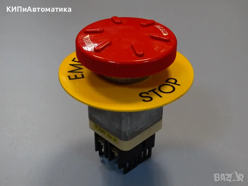 авариен бутон stop butom FUJI Electric AH30-B1 push button switch, снимка 1