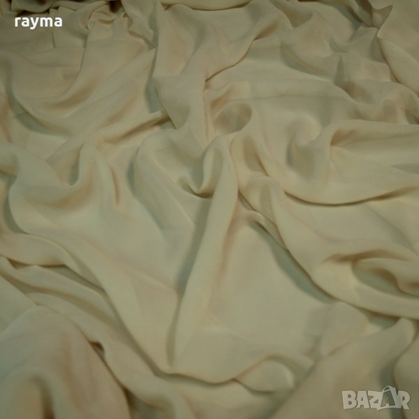 Плат италианска светло бежова коприна – жоржет шифон, снимка 1