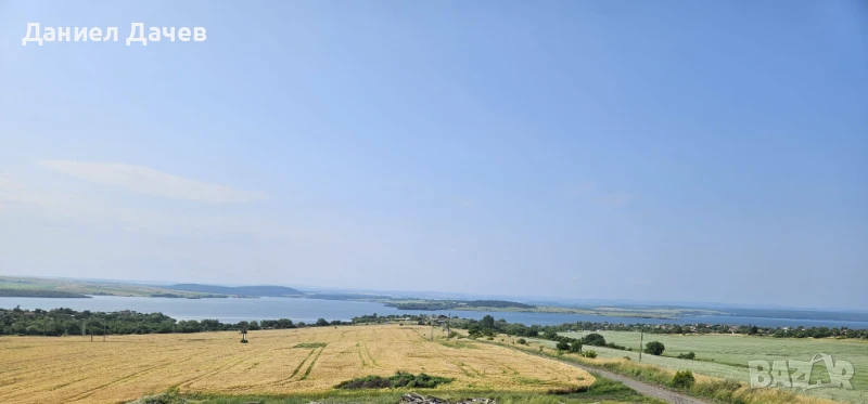 Тристаен апартамент, снимка 1