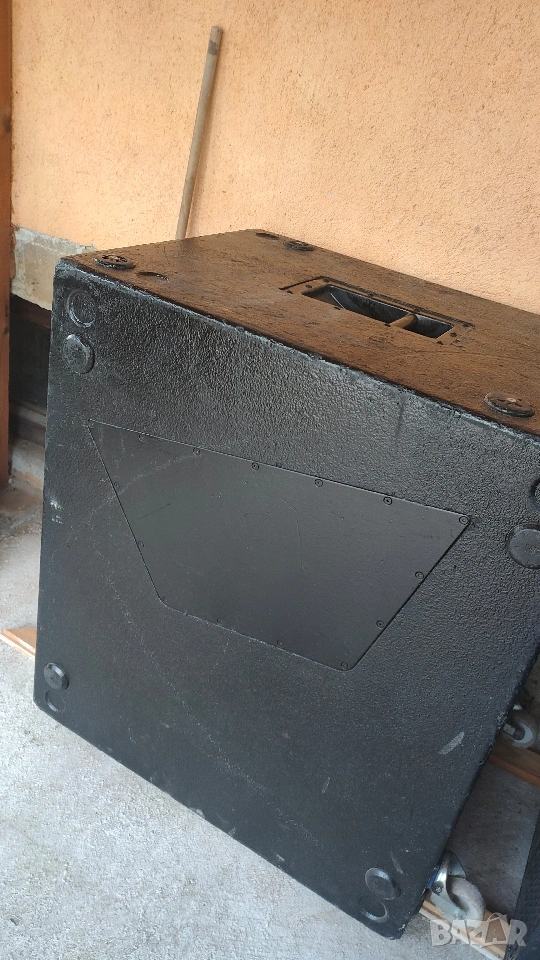 професионална уредба 4баси х1800,w/3600w 4topa 4incovi draiveri rcf stupala procesor, снимка 1