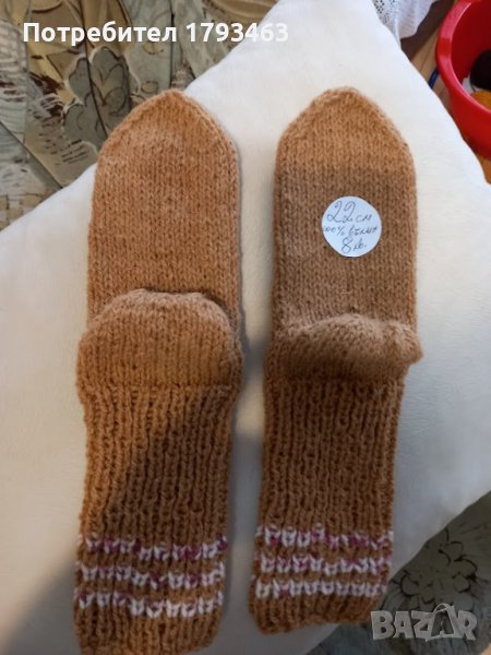 Ръчно плетени детски чорапи от вълна. Дължина на ходилото 22 см, снимка 1