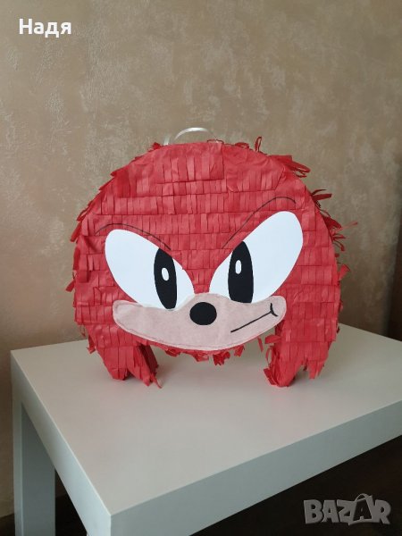 Пинята "Knuckles" 🦔 от Соник, снимка 1