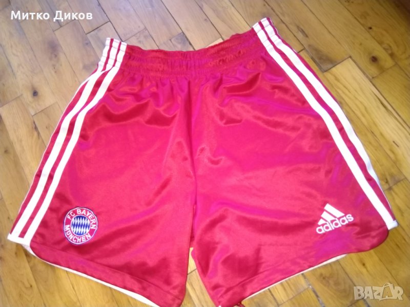 Байерн Мюнхен футболни гащета Адидас размер 176см-М, снимка 1