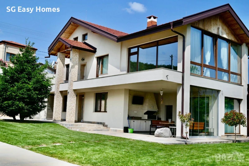 Двуетажна къща в Малка Верея, снимка 1