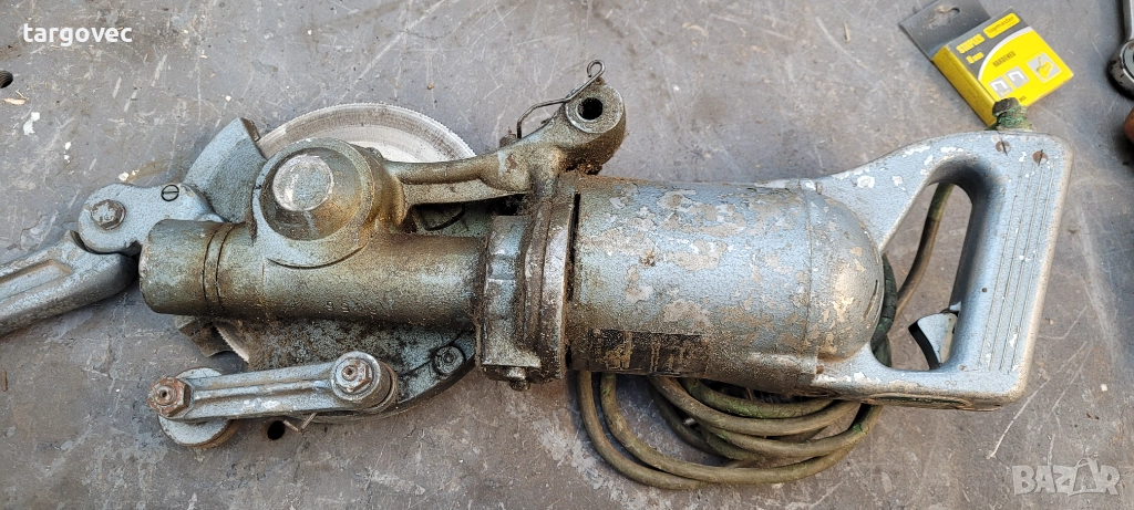 Немски ръчен циркуляр за рязане на метал, снимка 1