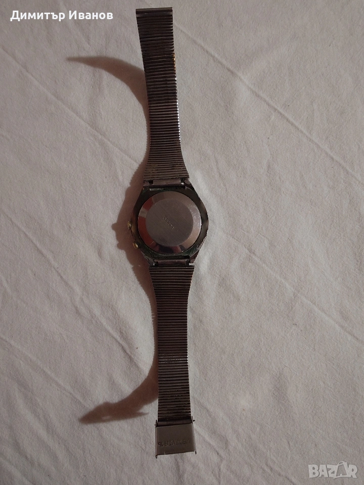 Ракета вечен календар, съветски механичен часовник с ръчно навиване. В много добро състояние. , снимка 1