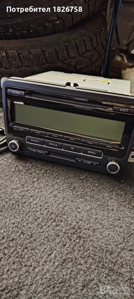 VW медия RCD310 + usb, aux, bluetooth, снимка 1