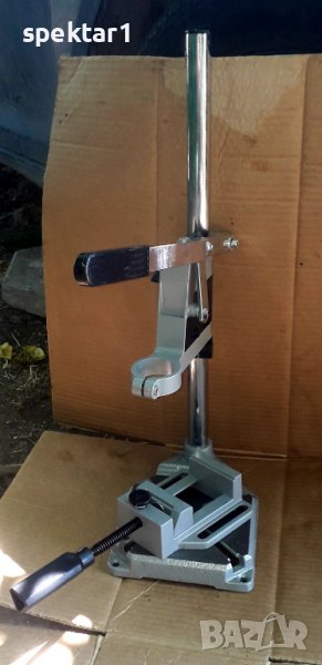 Любителска стойка за ръчна бормашина с менгеме, снимка 1