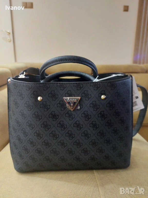 Оригинална Чанта GUESS, снимка 1