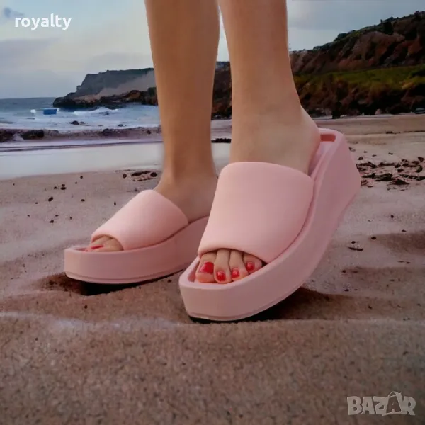 Чехли на платформа - розови, снимка 1