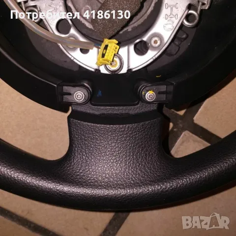 Нов оригинален волан за Volkswagen FOX, снимка 3 - Аксесоари и консумативи - 47389735