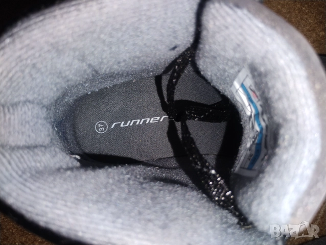 Почти нови топли Дамски Боти Runners 37 ми номер Сиви, Камуфлаж, Еко кожа, Полар, снимка 5 - Дамски боти - 52030385