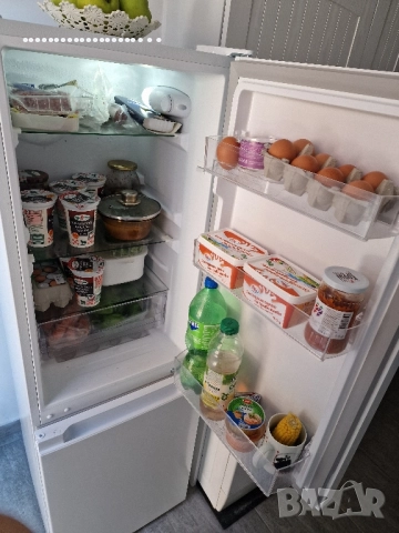 нов хладилник с фризьор Ариели, снимка 2 - Хладилници - 51657051