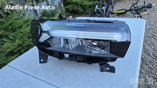 Десен фар Dacia Bigster Duster Led година 2024 2025 2026 код 260107725R , снимка 2 - Аксесоари и консумативи - 51816974