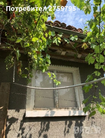 НОВО.ПРОДАВАМ ДВУЕТАЖНА КЪЩА.