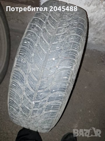 Зимни гуми с джанти за Рено , снимка 2 - Гуми и джанти - 43545379