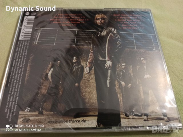 СД -  Silent Force ‎– Worlds Apart , снимка 2 - CD дискове - 29050209