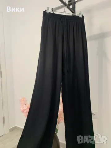 Черен сатенен панталон размер S, снимка 6 - Панталони - 49456502