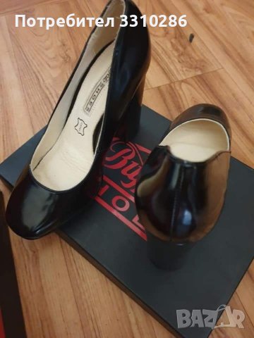 Обувки , снимка 3 - Дамски обувки на ток - 43095747