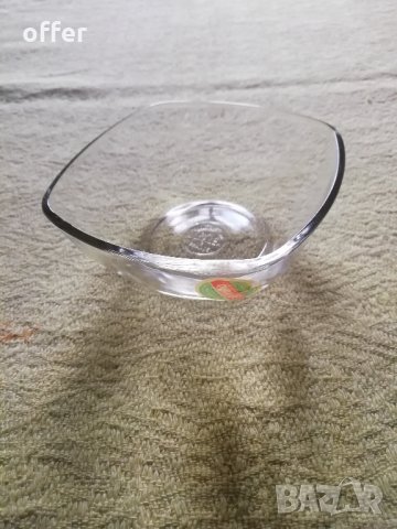 Квадратна купа Duralex 11 х 11 см - САМО по телефон!