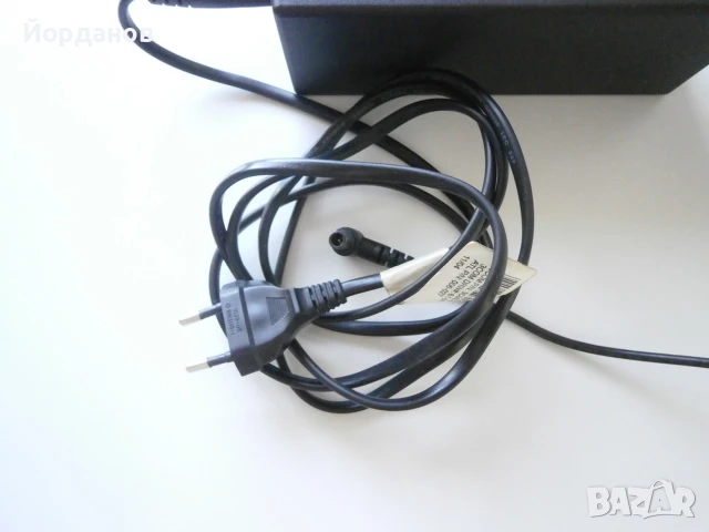 Захранващ адаптер Sony ACDP-120E03, снимка 5 - Захранвания и кутии - 50714532