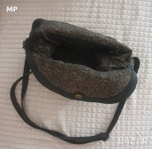 Дамска чанта FatFace, снимка 3 - Чанти - 51328971