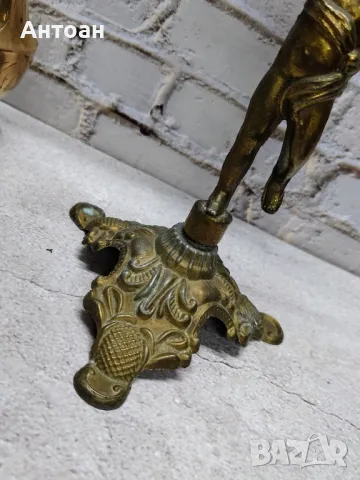 Старинен бронзов свещник , снимка 4 - Антикварни и старинни предмети - 48656661