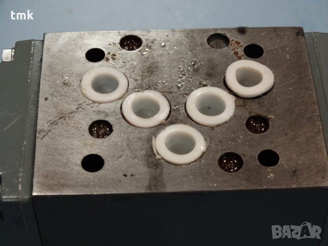 Хидравличен разпределител Rexroth, снимка 7 - Резервни части за машини - 28920286