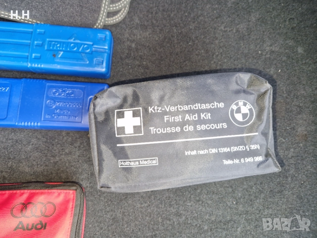 Оригинални аптечки,Оригинални аварийни триъгълници за BMV,Volkswagen,Aydi , снимка 4 - Аксесоари и консумативи - 52706333