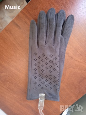Нови дамски сиви ръкавици с добавени нежни мъниста, снимка 2 - Ръкавици - 39066950