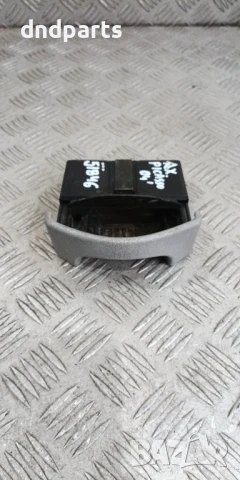 Пепелник Citroen Xsara Picasso 2004г.	