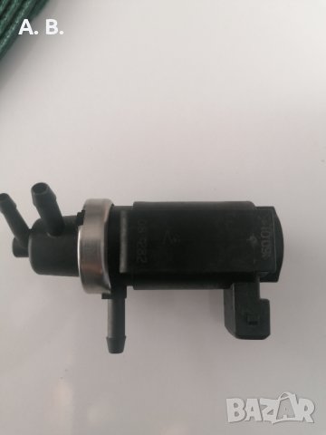 Вакуум клапан за VW Passat B5, Audi A4 8D0906627 8D0 906 627/ 72190332, снимка 1 - Части - 39516470