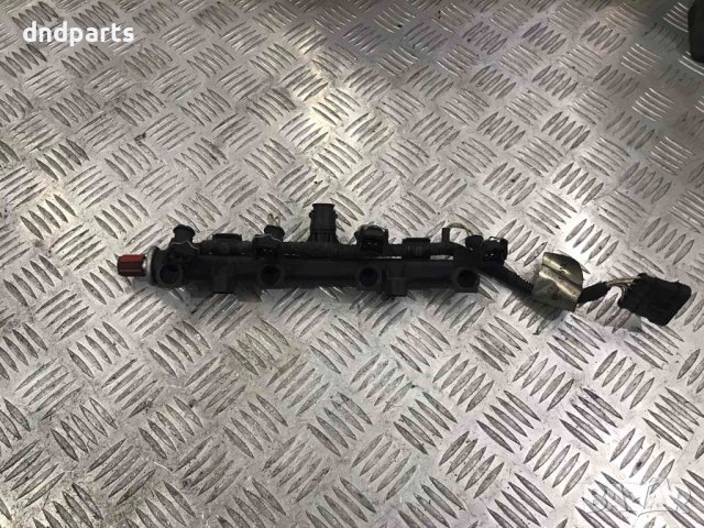 Горивна рейка Fiat Grande Punto,1.4i,16v,2006г.