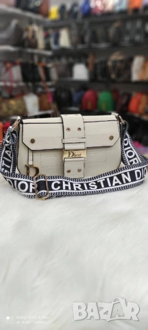 чанти christian dior, снимка 10 - Чанти - 51442070