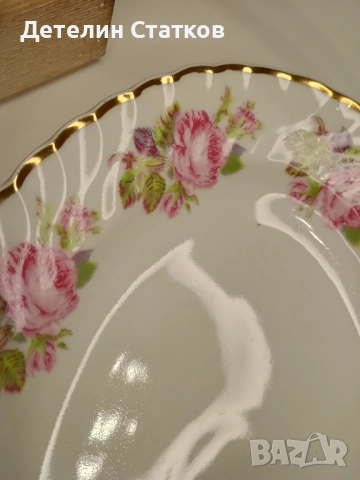 Винтидж порцеланово плато произведено в България, снимка 5 - Сервизи - 52997879