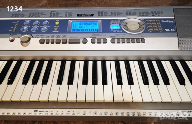 синтезатор клавир пиано YAMAHA DGX-200 с 6 октави и динамична клавиатура , снимка 4 - Синтезатори - 51968739