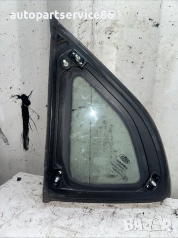 Предно дясно стъкло на врата, четвърт прозорец за KIA Carens (2008) 43R-000083, снимка 2 - Части - 53453158