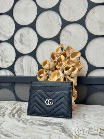 визитници hugo boss gucci coach mcm, снимка 8 - Портфейли, портмонета - 50983198